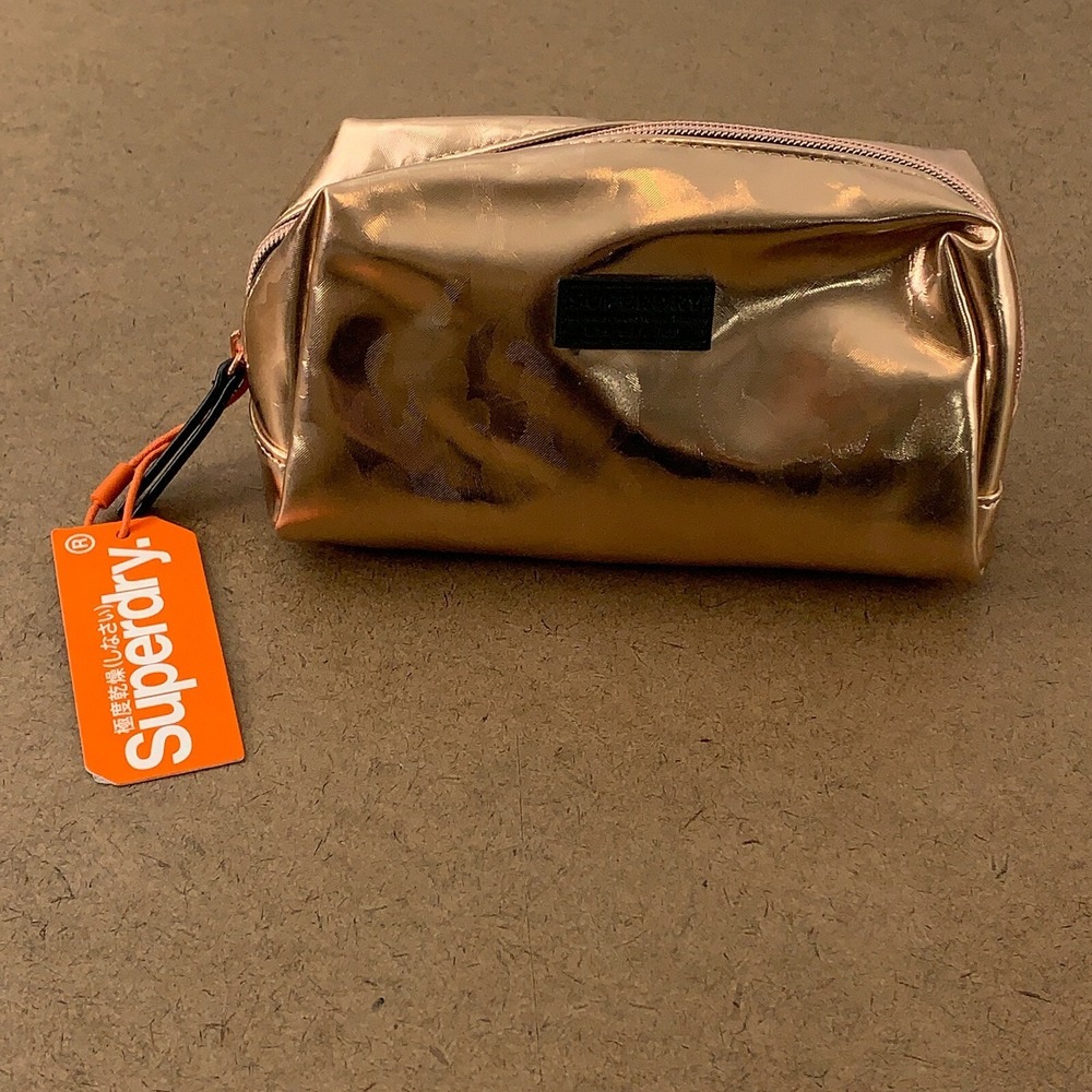 Superdry Women's Pink Camo Medium Cosmetic Wash Bag NWT